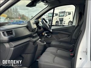 Renault Trafic TRAFIC LL30 BLUE DCI 150 SPORT - Image 4