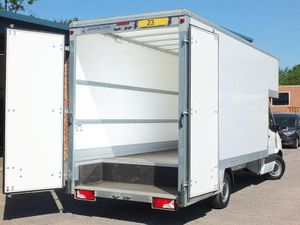 2023 Mercedes-Benz Sprinter Luton Box Van - Image 2