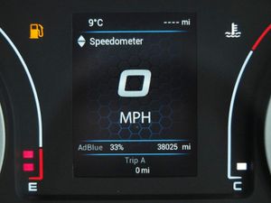 2021 Iveco Daily Luton Box Van - Image 3