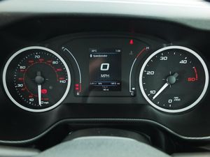 2022 Iveco Daily Luton Box Van - Image 2