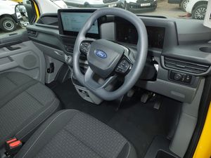 2025 Ford Transit Custom Panel Van - Image 3
