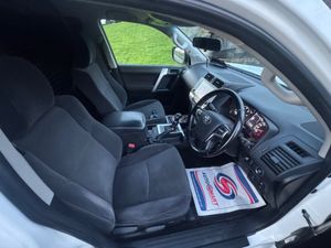 Toyota Land Cruiser 2022 AUTO  LWB + VAT - Image 4