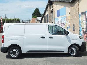 2023 Peugeot Expert Panel Van - Image 3