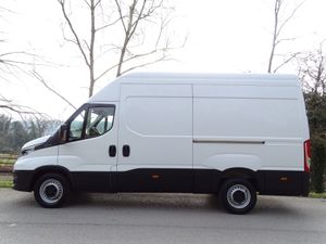 2021 Iveco Daily High Roof Panel Van - Image 3