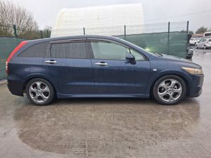 2008 Honda Stream  Rn6  1.8 Petrol  7 seater - Image 2