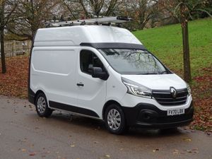 2021 Renault Trafic High Roof Panel Van - Image 3