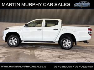 Mitsubishi L200 BUSINESS 2.3 DID LOW KMS - Image 3