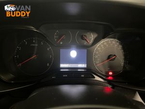 2023 Vauxhall Combo Panel Van - Image 3