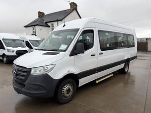 2022 MERCEDES SPRINTER 515 17 SEATER WAV - Image 3