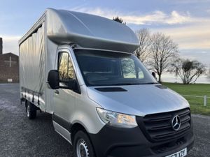 2022 Mercedes-Benz Sprinter Curtainsider Van - Image 4