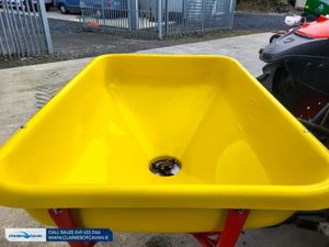 New Cosmo V800 Fertiliser Spreader - Image 4