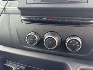 2021 Nissan NV400 Curtainsider Van - Image 4