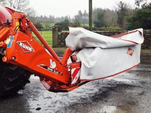 2020 Kuhn GMD 280 Disc Mower 25268 - Image 2