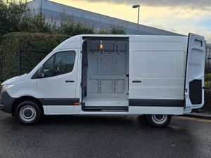 Sprinter 315/36 RWD 150bhp-  Air Con - Image 4