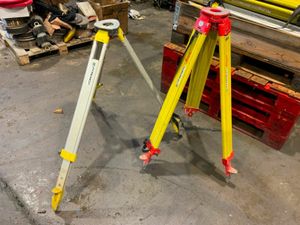 SITE LEVEL TRIPOD / STANDS..LEICA / TOPCON. - Image 3