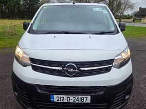 Opel Vivaro 2021  DOE 12/26 - Image 2