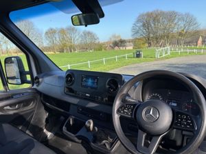 2022 Mercedes-Benz Sprinter Dropside Van - Image 4