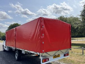 2021 Nissan NV400 Dropside Van - Image 2