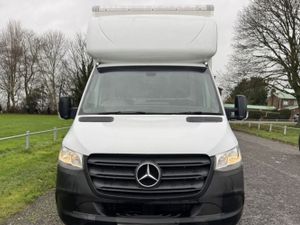 2021 Mercedes-Benz Sprinter Luton Box Van - Image 4