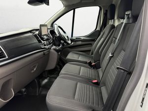 2023 Ford Transit Custom 2.0TDI LIMITED 130BHP LWB - Image 4