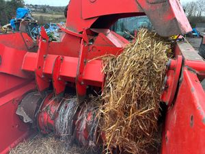 2016 Kuhn 3570M Bedder - Image 2