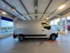Renault Master MM35 BUSINESS ENERGY DC - Image 4
