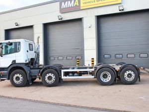 2019 SCANIA P370 8X2 CHASSIS CAB, - Image 4