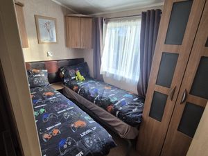 FULL RESEDENTIAL SPEC VOGUE LODGE - Image 4