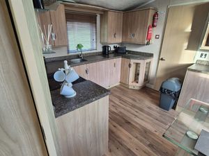 FULL RESEDENTIAL SPEC VOGUE LODGE - Image 4