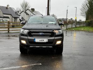 ABSOLUTELY STUNNING 3.2 AUTO FORD RANGER - Image 2