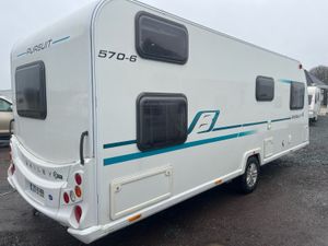 BAILEY PURSUIT 570-6 beautiful layout - Image 3
