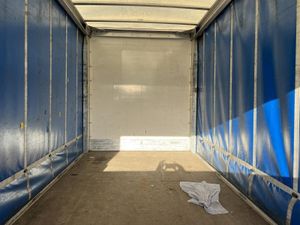 2022 Renault Master CurtainSide Van - Image 3