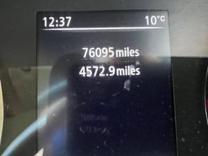 2022 Renault Master CurtainSide Van - Image 2