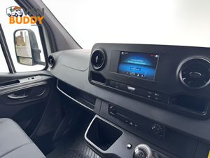 2021 Mercedes-Benz Sprinter Luton Box Van - Image 4
