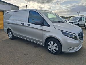 2020 Mercedes Benz Vito Panel Van - Image 2