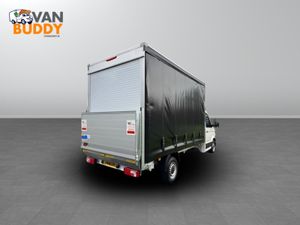 2022 Volkswagen Crafter CurtainSide Van - Image 2