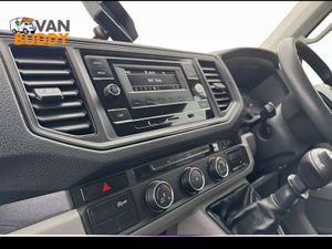 2022 Volkswagen Crafter CurtainSide Van - Image 4