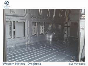 Volkswagen Crafter Highline 35 LWB 177BHP AUTO - Image 4