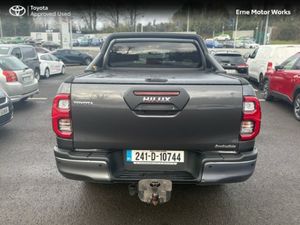 Toyota Hilux HILUX 2.8 INVINCIBLE AUTO - Image 3