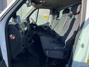 2018 Vauxhall Movano Dropside Van - Image 4