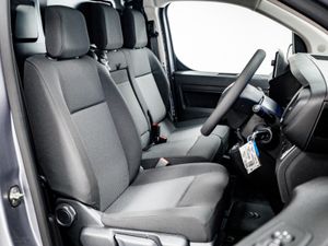 Citroen Dispatch Enterprise 2.0 Diesel 150HP Long - Image 3