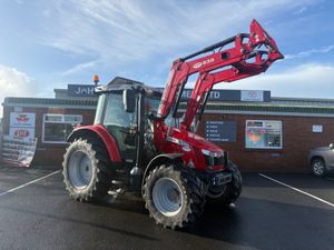 Massey Ferguson 5712s - Image 2
