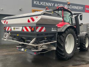 Sky X40 econov Fertiliser spreader - Image 2