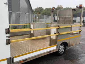 2018 Peugeot Boxer Dropside Van - Image 4