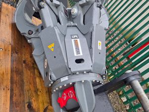 Kinshofer Orange Peal Grab - Image 4