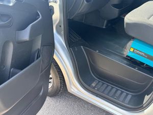 2019 Vauxhall Movano Dropside Van - Image 4