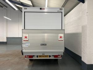 2024 Volkswagen Crafter Luton Box Van - Image 2