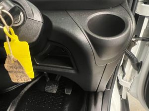 2022 Iveco Daily High Roof Panel Van - Image 4