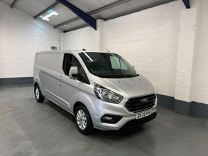 2022 Ford Transit Custom Panel Van - Image 4