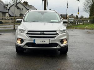 ABSOLUTELY IMMACULATE CREW CAB FORD KUGA - Image 2